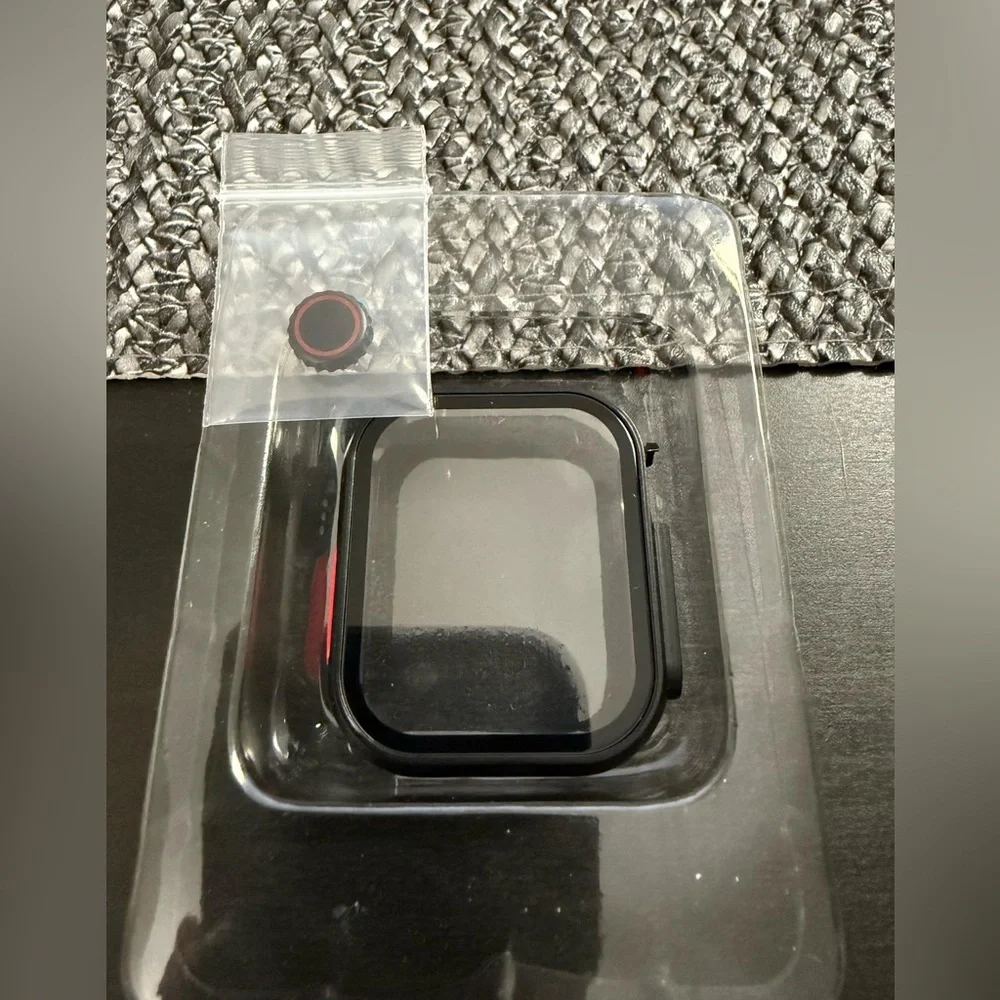 Spigen Rugged Apple watch protective case and 3 extra cases with tempered glass
